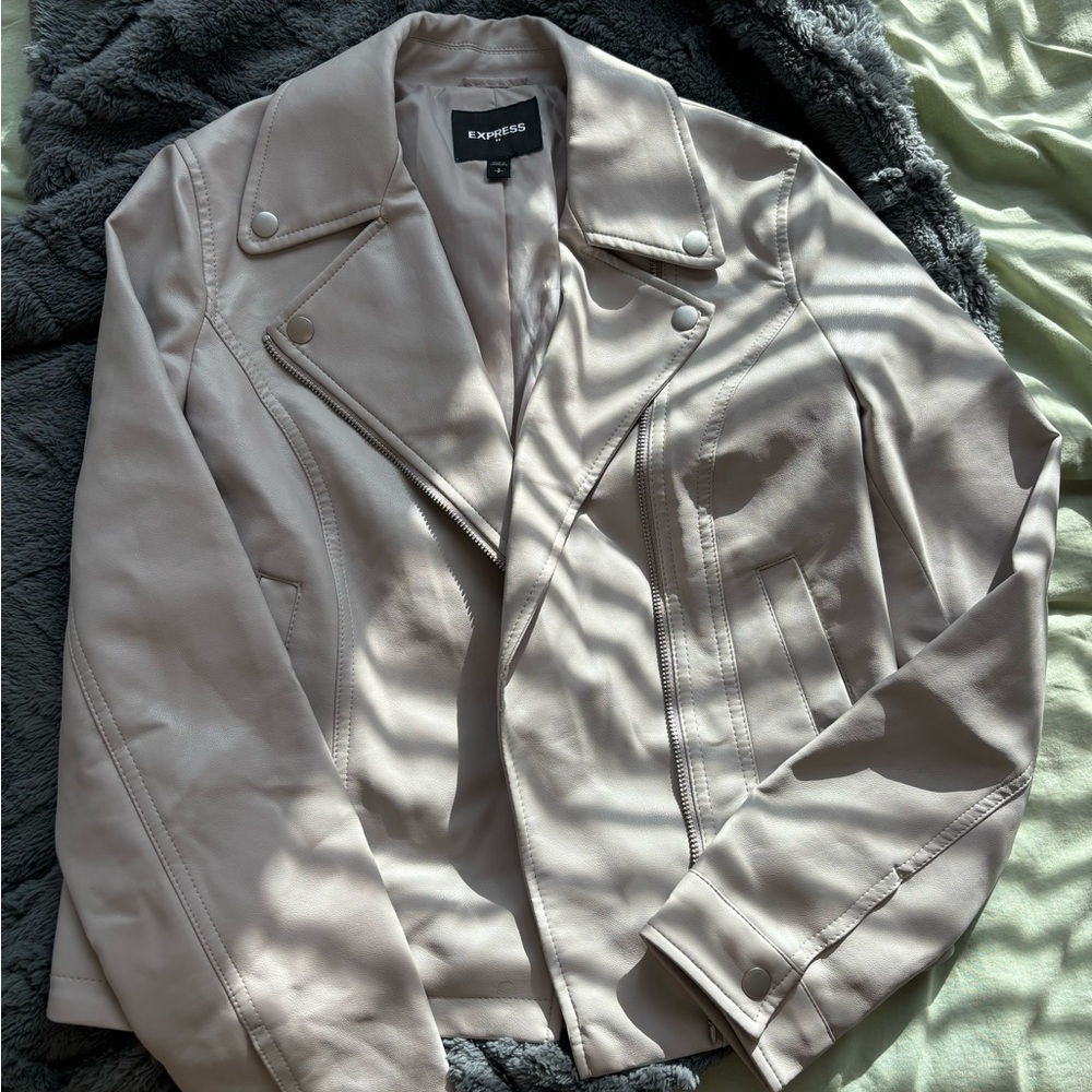 Leather jacket